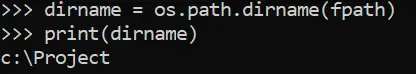 Use os.path.dirname para encontrar el nombre del directorio desde la ruta del archivo en Python